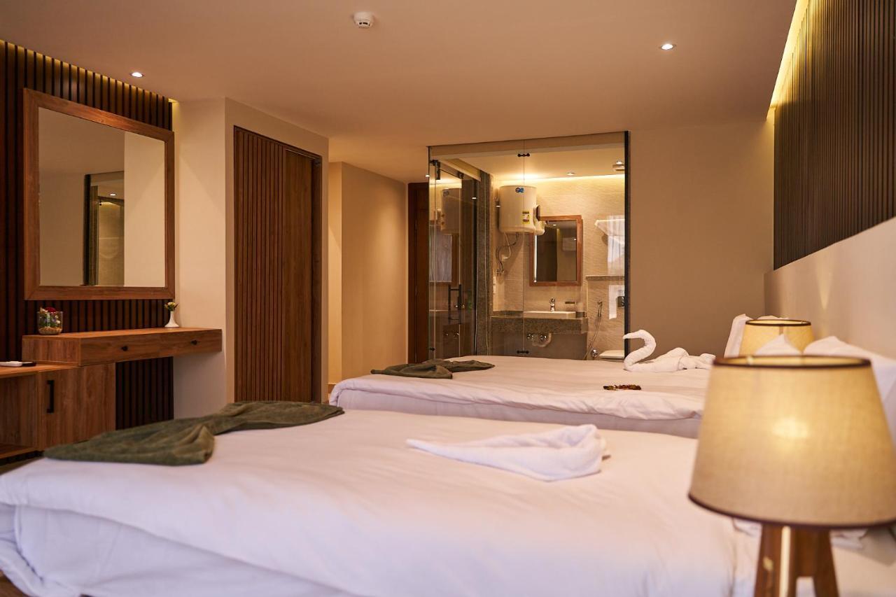 Al Kawm al Akhdar New Pyramid Front Hotel מראה חיצוני תמונה