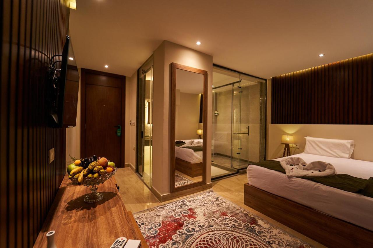 Al Kawm al Akhdar New Pyramid Front Hotel מראה חיצוני תמונה