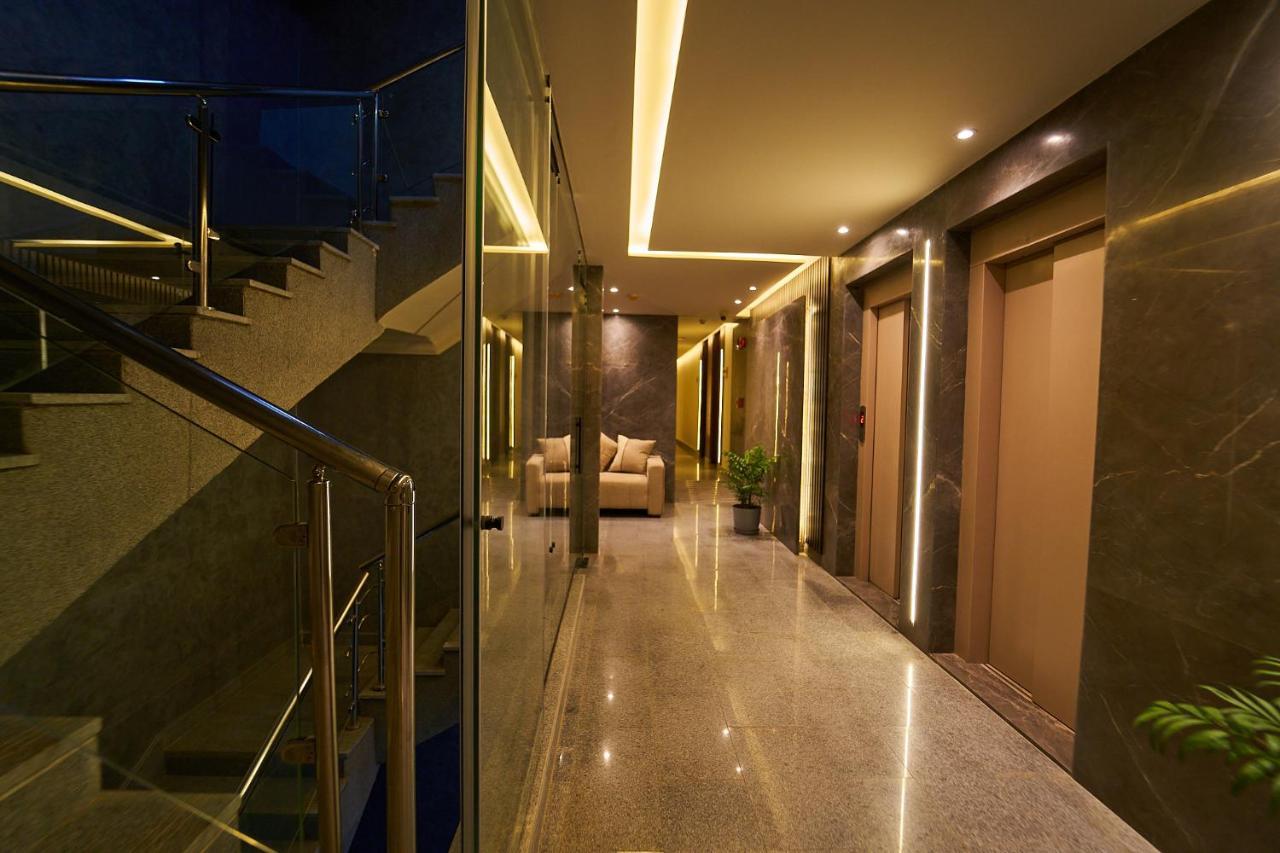 Al Kawm al Akhdar New Pyramid Front Hotel מראה חיצוני תמונה